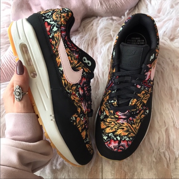 NWT Nike Air Max 1 Rare Floral - Picture 7 of 7